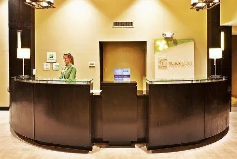 Hotel & South By Ihg Tulsa