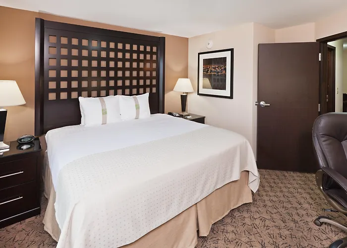 & South By Ihg 3* Tulsa
