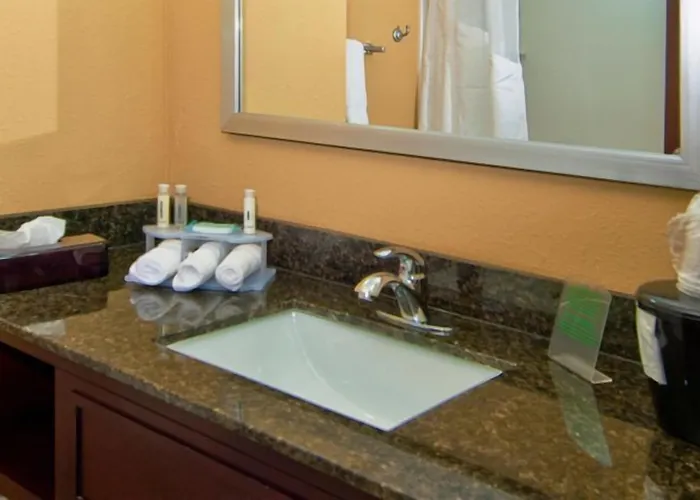 & South By Ihg Hotel Tulsa