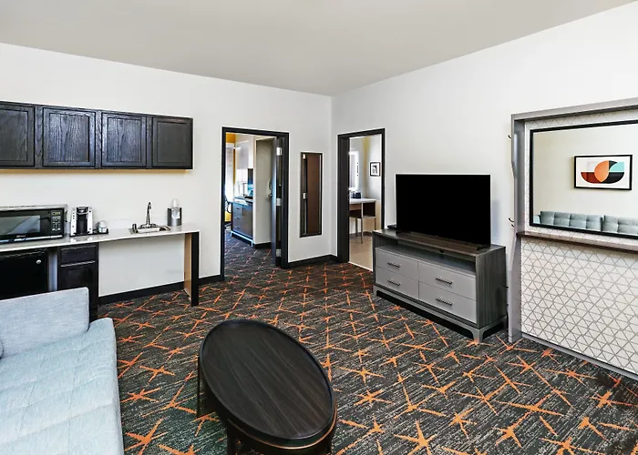 & South By Ihg 3* Tulsa