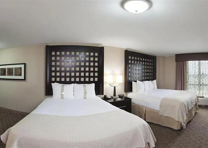 Hotel & South By Ihg 3*