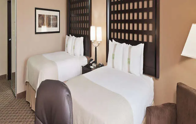 Hotel & South By Ihg
